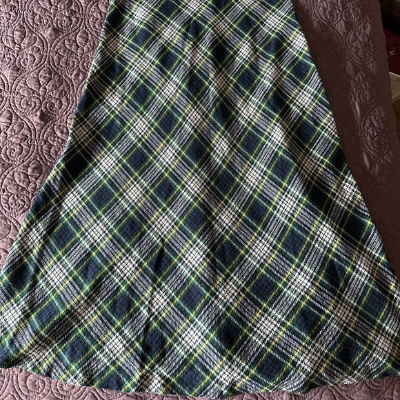 70's Vintage Navy Green Plaid A-Line Ling Skirt Great Condition - Picture 1 of 7